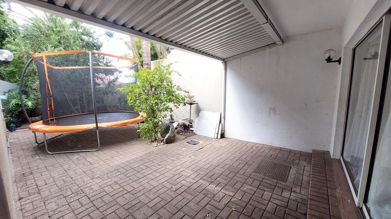 3 Bedroom Property for Sale in Stellenberg Western Cape